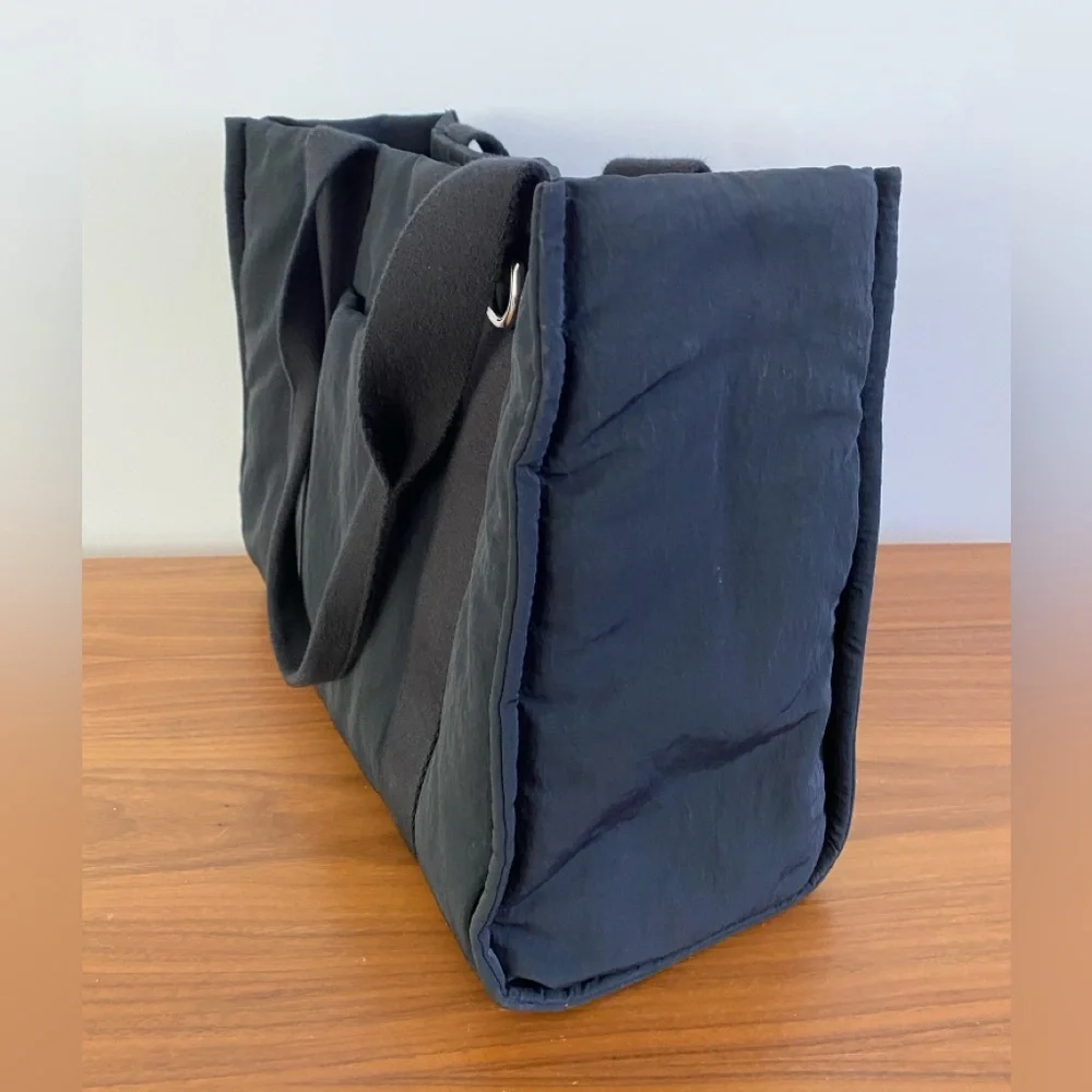 lululemon black padded boxy tote bag - Picture 13 of 15